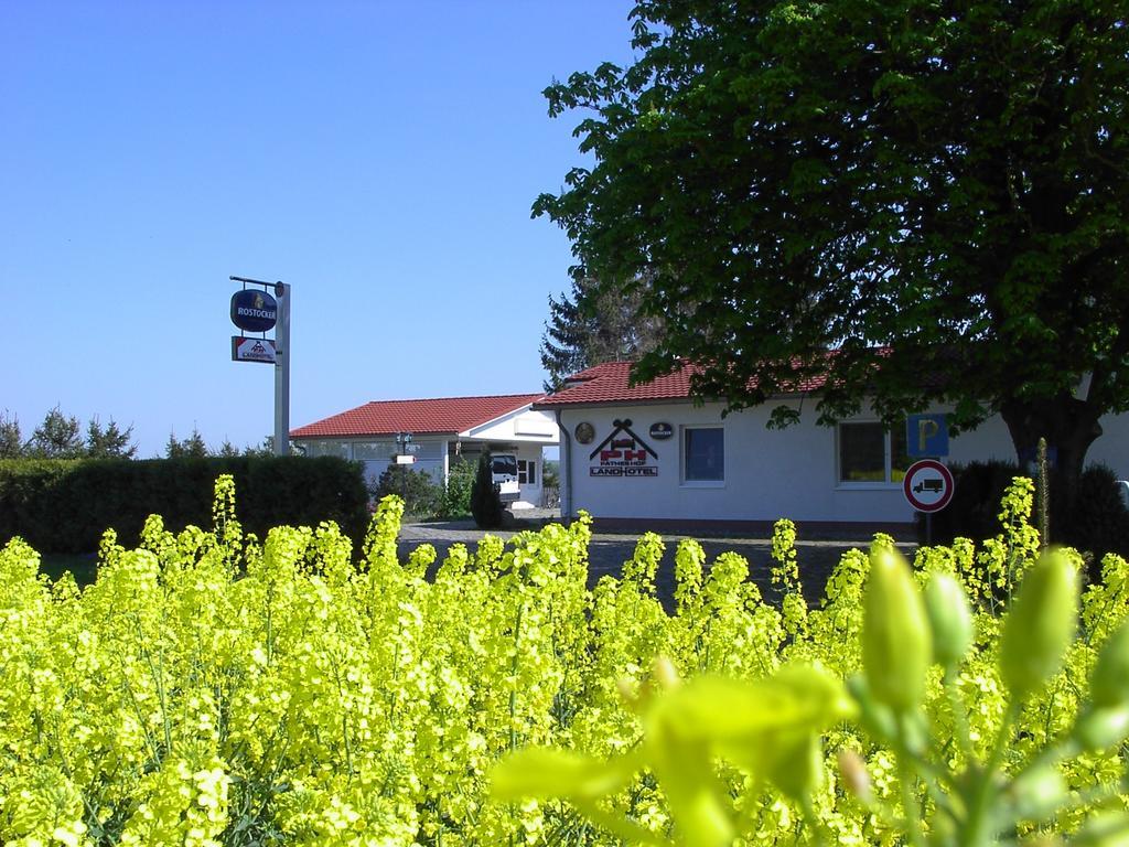 Landhotel Pathes Hof 볼켄샤겐 외부 사진