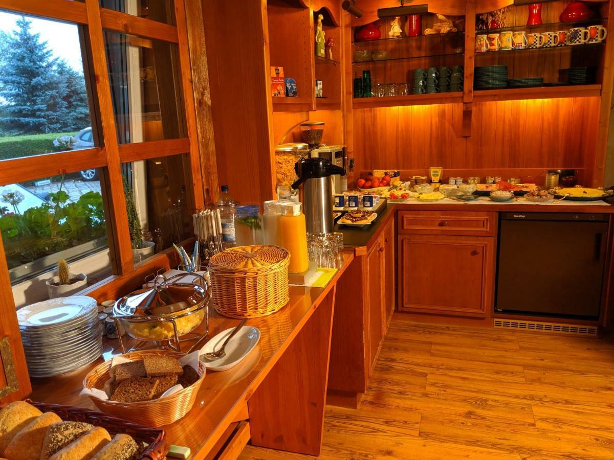 Landhotel Pathes Hof 볼켄샤겐 외부 사진