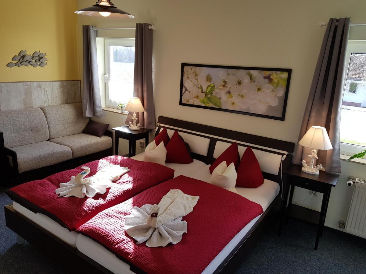 Landhotel Pathes Hof 볼켄샤겐 외부 사진