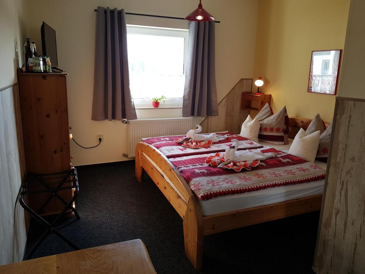 Landhotel Pathes Hof 볼켄샤겐 외부 사진