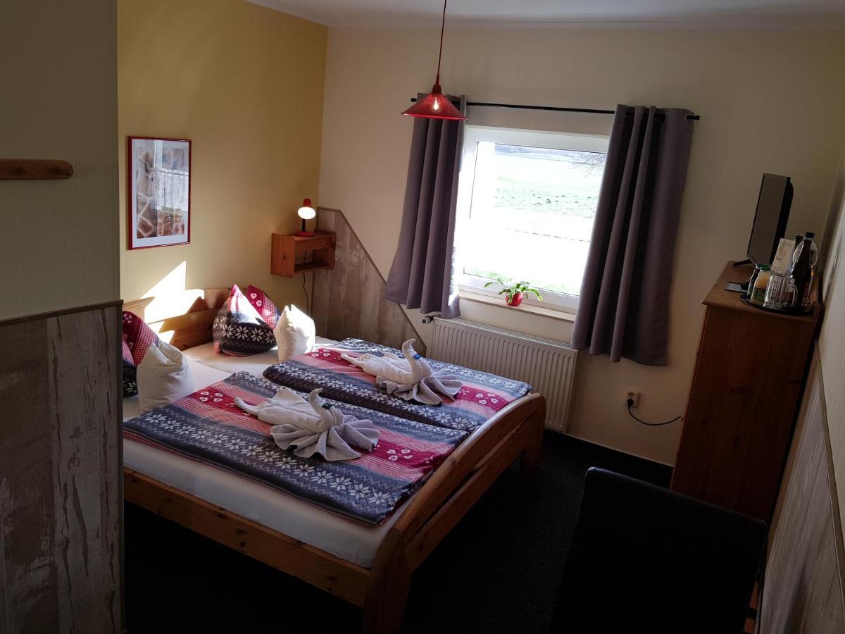 Landhotel Pathes Hof 볼켄샤겐 외부 사진